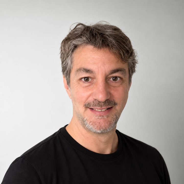 Roberto, CEO & Co-founder